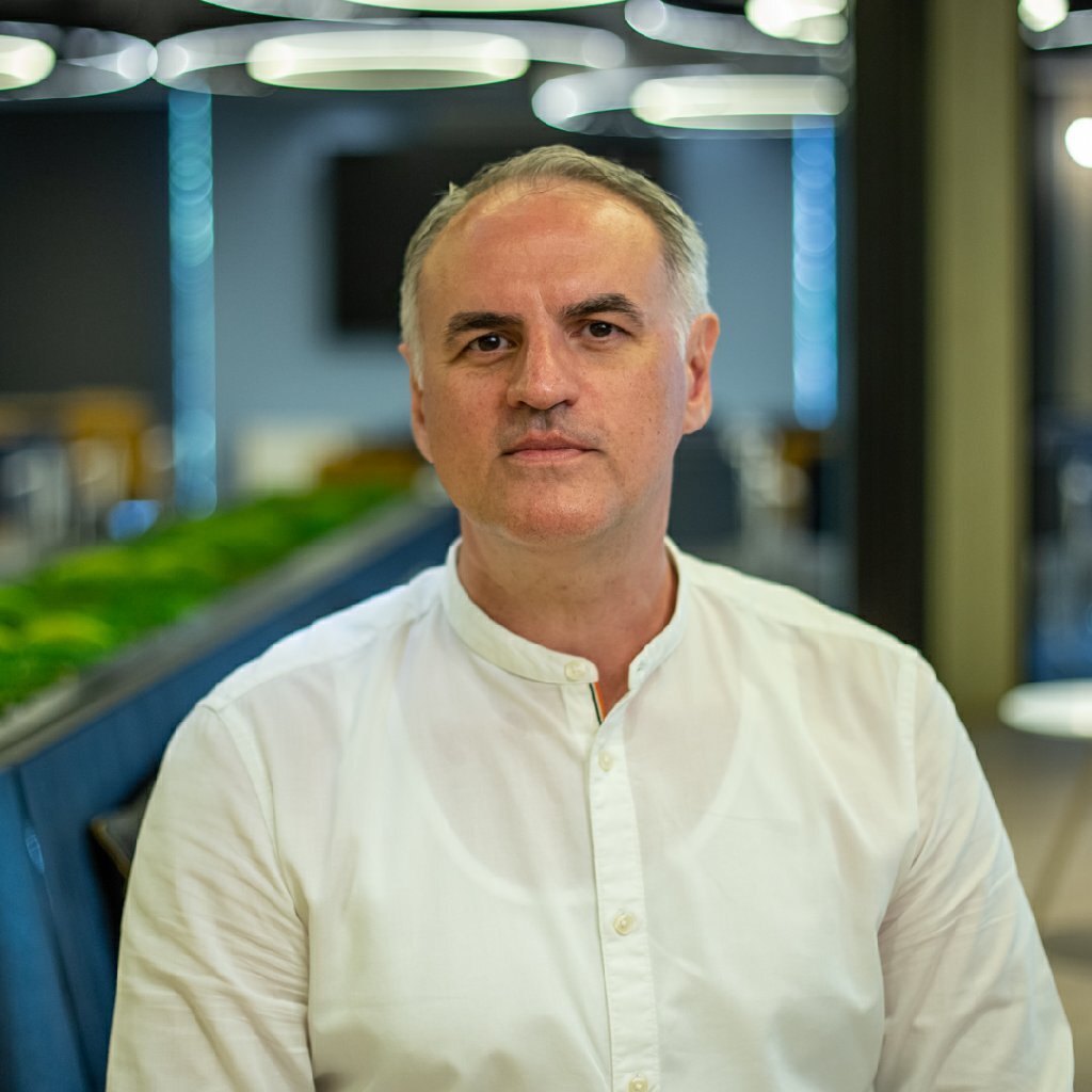 Marius Decuseară-BrandenburgCoach, Consultant, Antreprenor