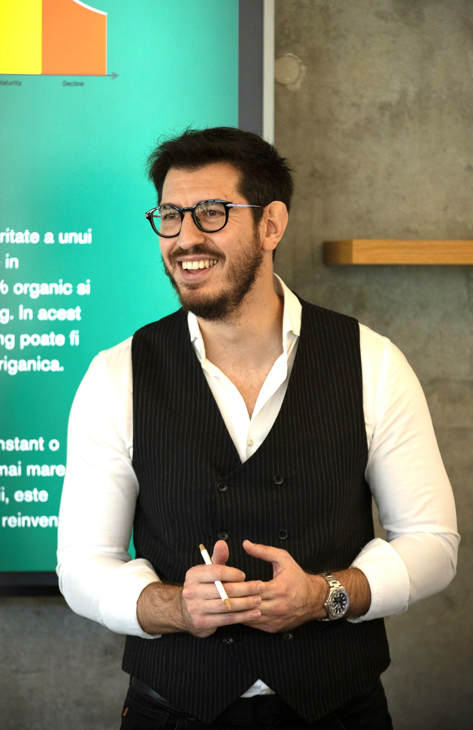 Călin SpiridonMarketing Strategist, Product Builder, Antreprenor